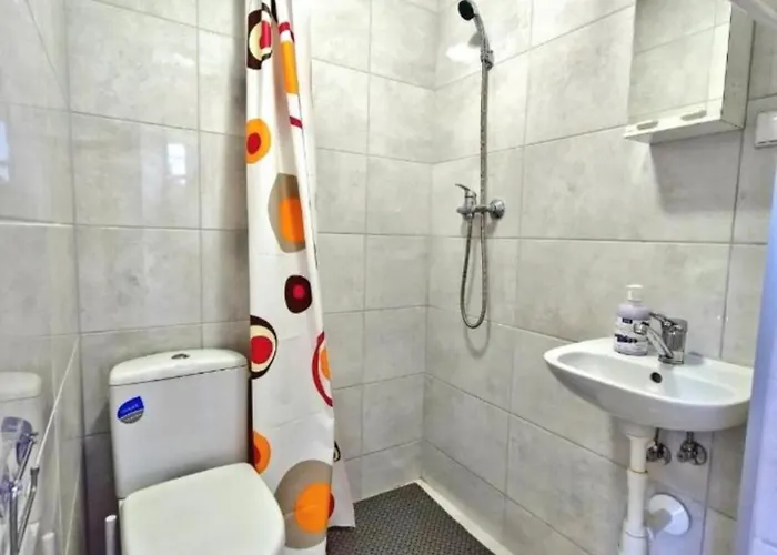 Kompleks Domkow Na Mazurach Dla Grupy 18 Osobowej *